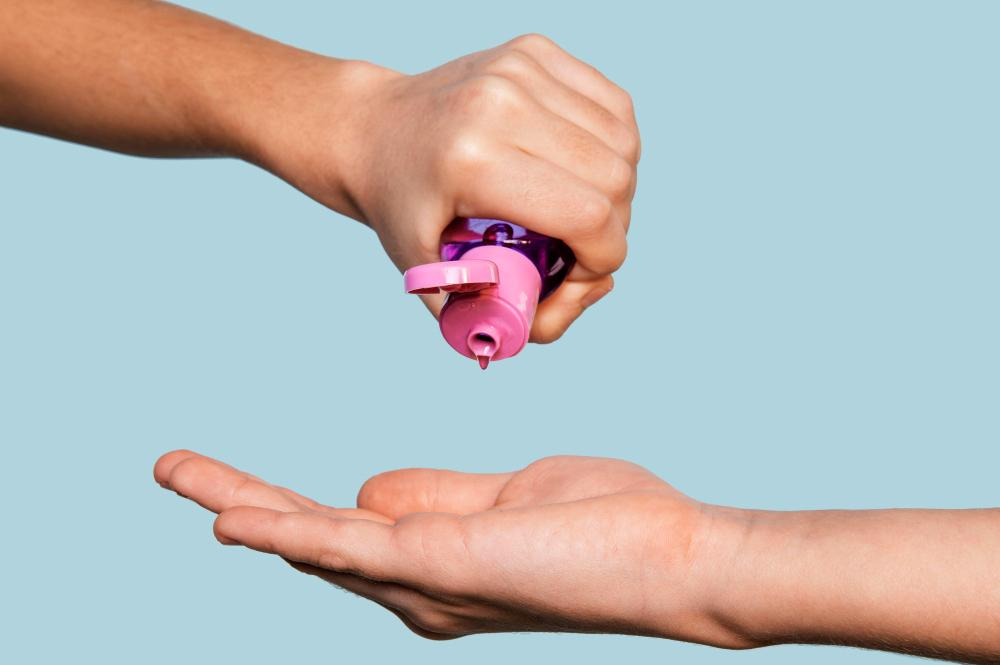 Can hydrogen peroxide clean sex toys?  Juntame | Shop Sex Toys and More