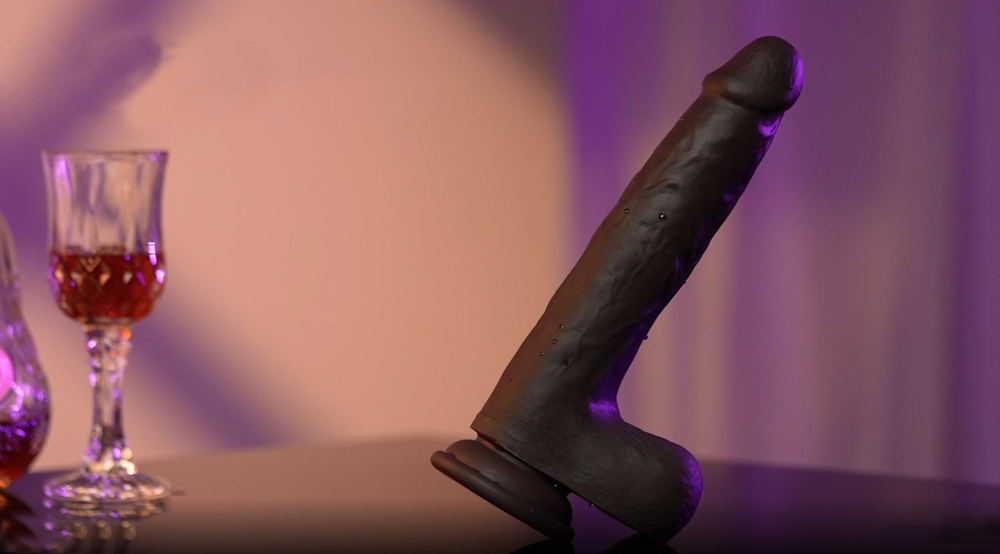 How to Use a Thrusting Dildo - Juntame Juntame | Shop Sex Toys and More How to Use a Thrusting Dildo - Juntame Juntame | Shop Sex Toys and More